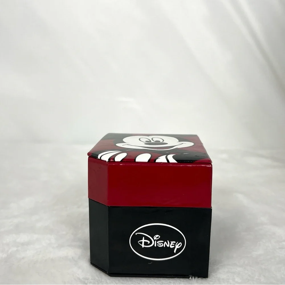 Mickey Mouse Watch - Picture 11 of 12